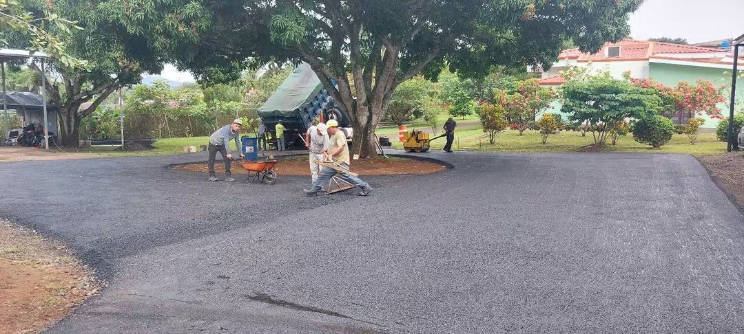 Trabajo de Asfalto & Construcción Costa Rica